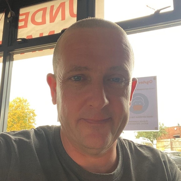 Meet your Posher, Howard - Picture 1 of 1